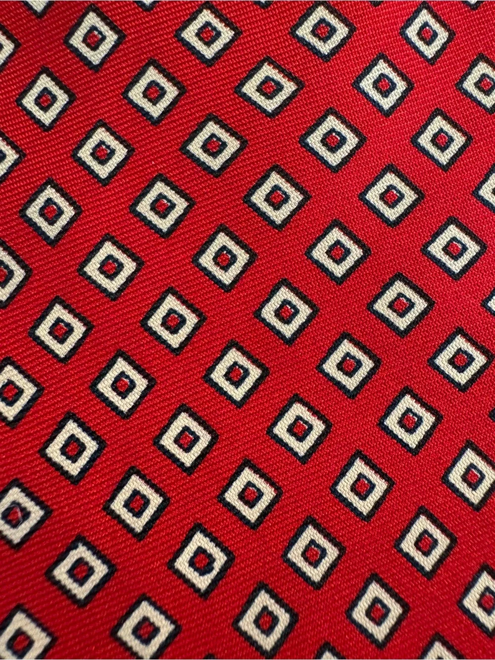 Vintage Atkinsons Irish Silk Tie Red Geometric Made Ireland 3” Sign O’ Whale